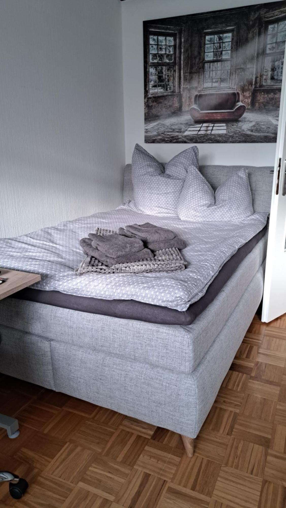 1-Zimmer-Appartement Schoene Aussicht لانغلسهايم المظهر الخارجي الصورة
